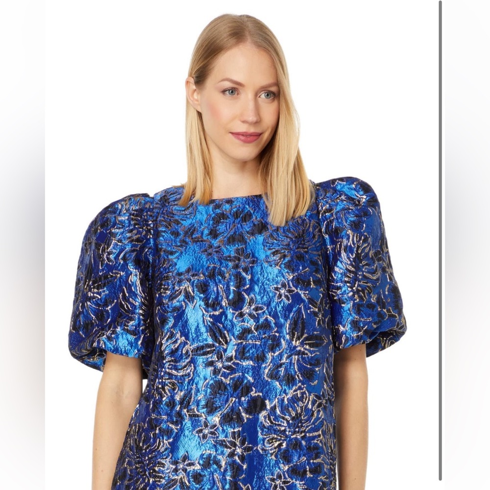 NWOT Lilly Pulitzer Pratt Blue Grotto Twilight Brocade Short Sleeve Top Size XS